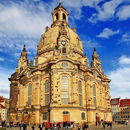 Schones Zimmer Naher Bahnhof Neustadt Dresden Zentral Wlan Luaran gambar